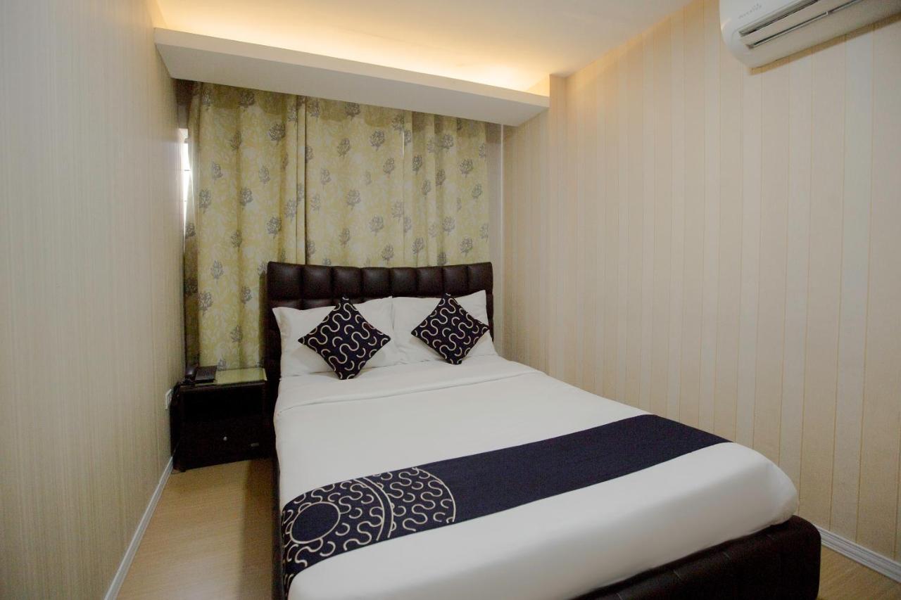 Newgrange Condotel Quezon City Exterior foto
