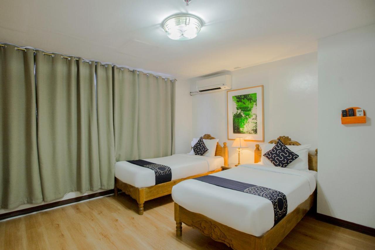 Newgrange Condotel Quezon City Exterior foto